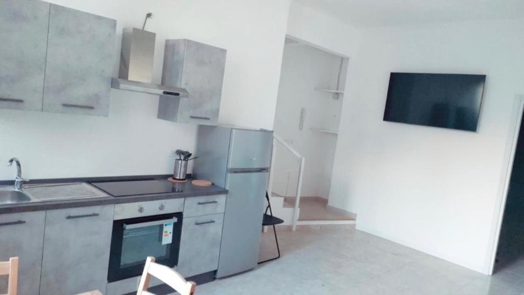 Milan New Apartment Near To De Metro Εξωτερικό φωτογραφία