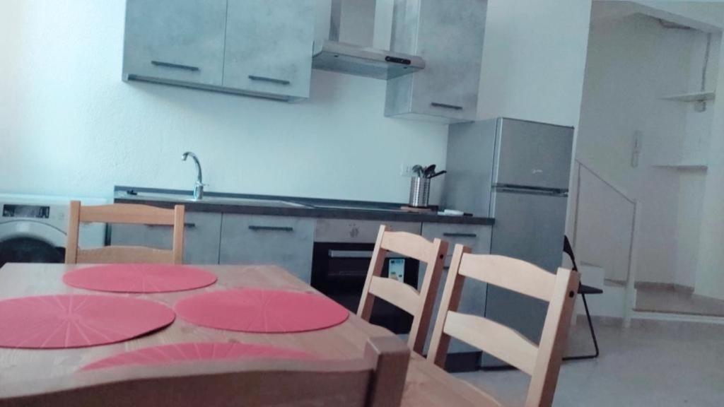 Milan New Apartment Near To De Metro Εξωτερικό φωτογραφία