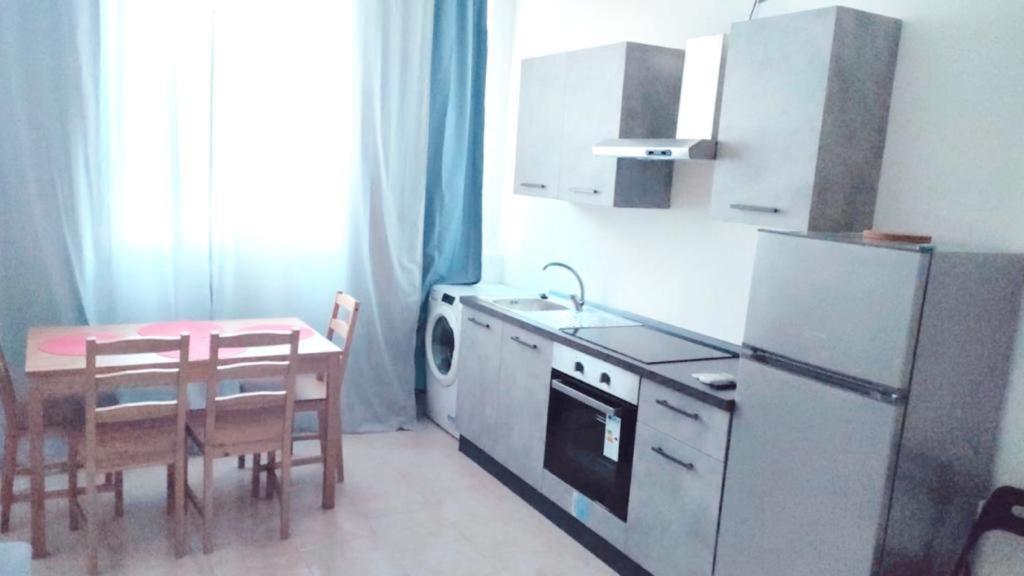Milan New Apartment Near To De Metro Εξωτερικό φωτογραφία